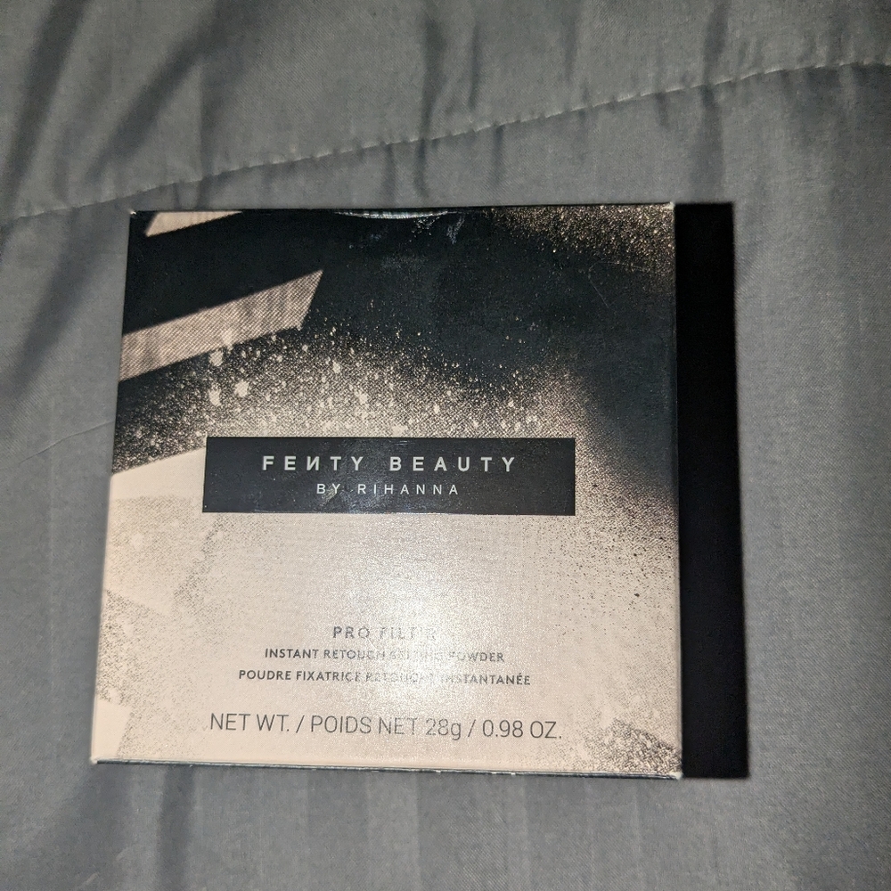 Fenty Beauty Pro Filt'r Setting Powder